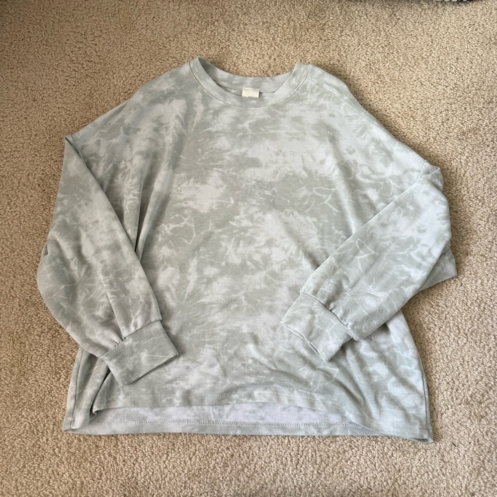 Tie-Dye Long Sleeve Top